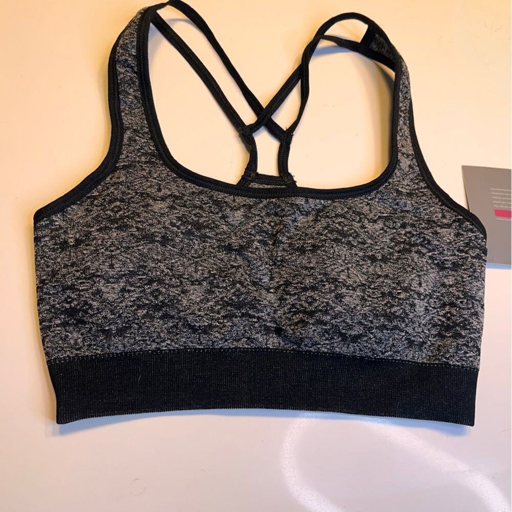 NWT NUX Seamless Moderate Coverage Bra